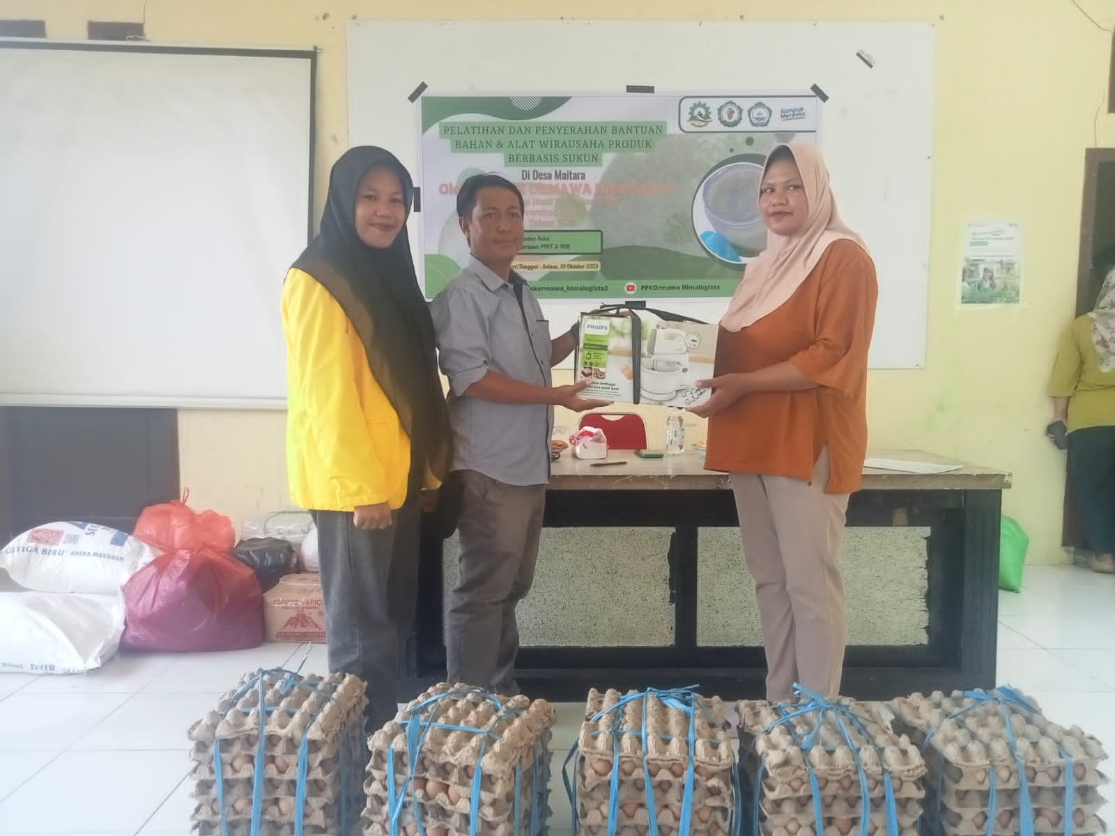 Prodi THP Unkhair Dorong Kewirausahaan Warga Desa Akebay Maitara melalui Pelatihan Olahan Sukun